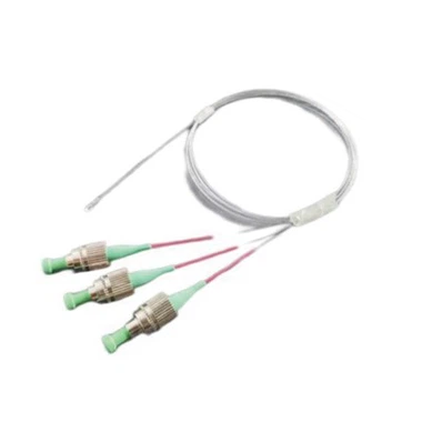 Array di fibre che mantengono la polarizzazione